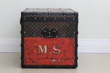 Load image into Gallery viewer, Louis Vuitton Damier Canvas Trunk - ILWT - In Luxury We Trust
