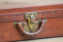 Load image into Gallery viewer, Louis Vuitton trunk