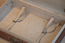 Load image into Gallery viewer, Louis Vuitton trunk