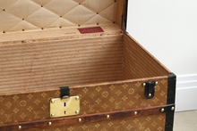 Load image into Gallery viewer, Louis Vuitton trunk