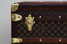 Load image into Gallery viewer, Louis Vuitton Trunk