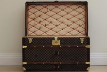 Load image into Gallery viewer, Louis Vuitton Trunk