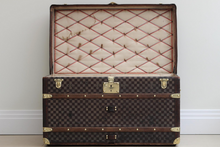Load image into Gallery viewer, Louis Vuitton Trunk