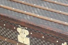 Load image into Gallery viewer, Louis Vuitton Trunk