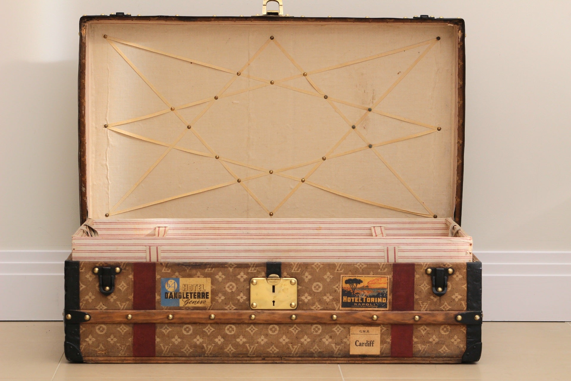 Louis Vuitton, a monogram canvas trunk from around year 1900