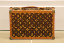 Load image into Gallery viewer, 1930s Anique Louis Vuitton Miniature Trunk - ILWT - In Luxury We Trust
