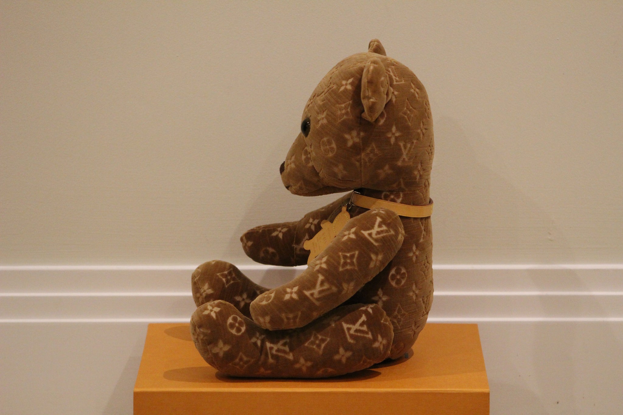 2005 Louis Vuitton Monogram Limited Edition VIP Doudou Teddy Bear – ILWT -  In Luxury We Trust