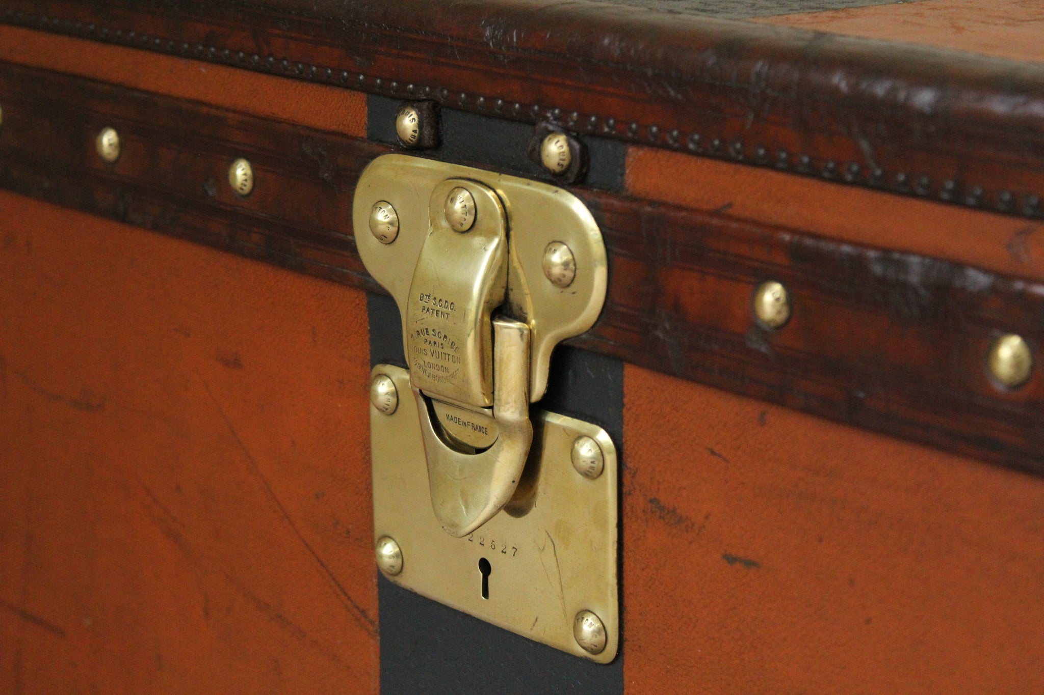 1910s Louis Vuitton Mahogany Toolbox Trunk – ILWT - In Luxury We Trust